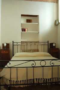 Xtrallusion offers characteristic Bed and Breakfast, B&B, Guest House, Hotel, Albergo and Country Lodge accommodation in Italy. Plus independent self-guided Walking, Adventure, Activity, Skiing and Paragliding Holiday itineraries on the Italian Rivieras, in the Italian Lakes, in the Italian Alps and in some of the most beautiful corners of Italy.